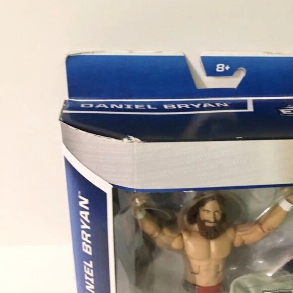 2015 WWE Mattel Elite Collection Series 38 Daniel Bryan  Damaged Box - Picture 5 of 7